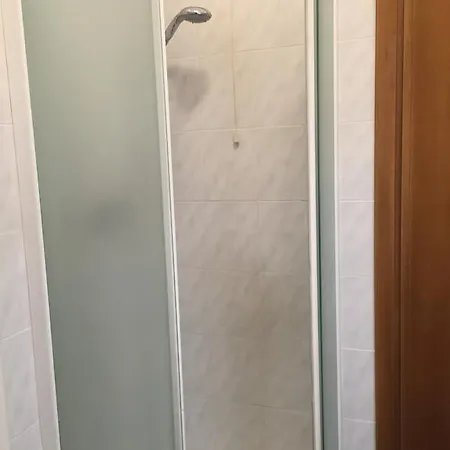 아파트 Stefy House With Pool 라팔로
