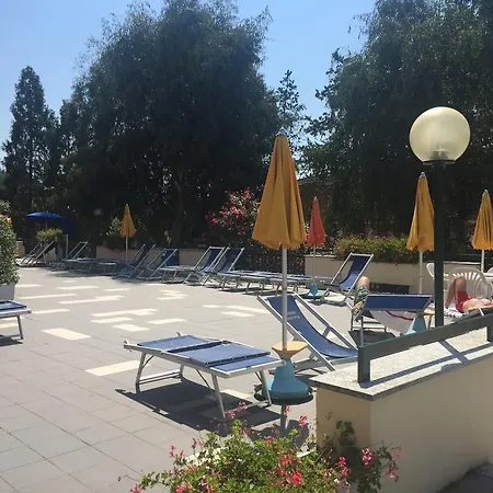 Stefy House With Pool 아파트 라팔로